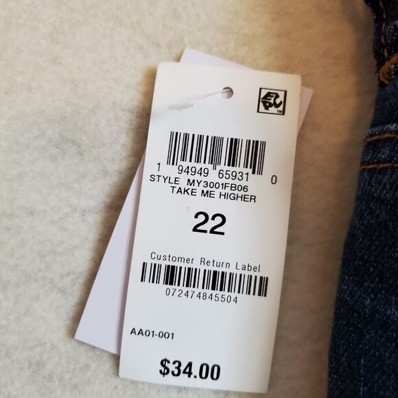 And Now This Denim Shorts NWT Size 22 - Picture 6 of 10